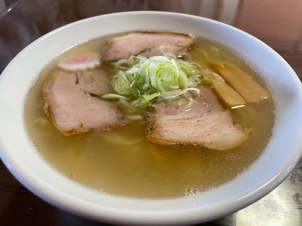 「塩」@極塩ラーメン鬼生田の写真