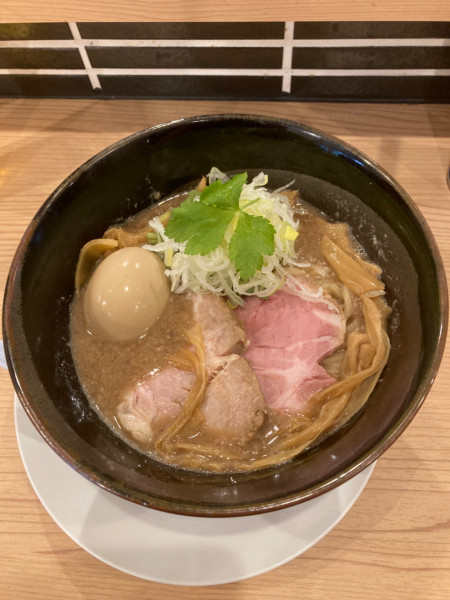 「鶏そば玉子」@ラーメン奏の写真