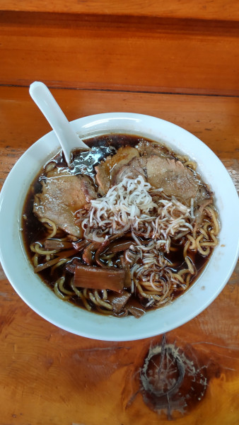 「醤油ラーメン大盛」@とっかり 本店の写真