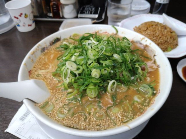 「味噌ラーメン」@来来亭 槇島店の写真