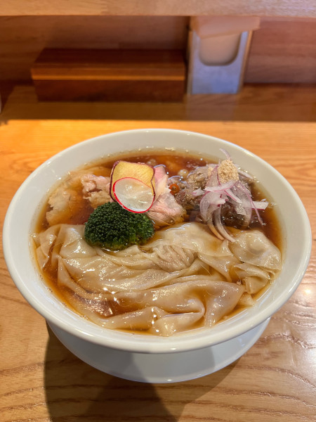 「純手揉み 雲呑そば 醤油」@麦の空 GACHI SOBA DOJOの写真