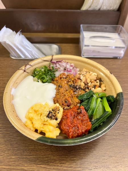 「洋のまぜそば」@分家 おりんべの写真