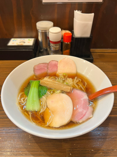 「醤油ラーメン チャーシュー」@らぁ麺や 百代の写真