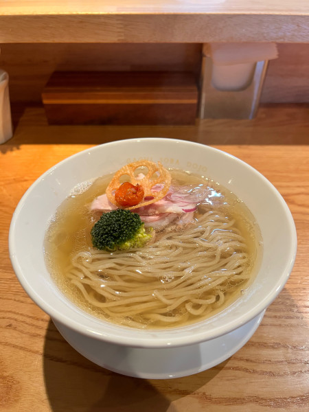 「中華そば 塩」@麦の空 GACHI SOBA DOJOの写真