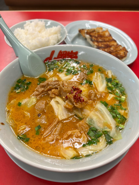 「もつ味噌ラーメン」@ラーメン山岡家 一宮店の写真