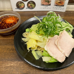 つけ麺本舗 辛部 広島駅前店の画像