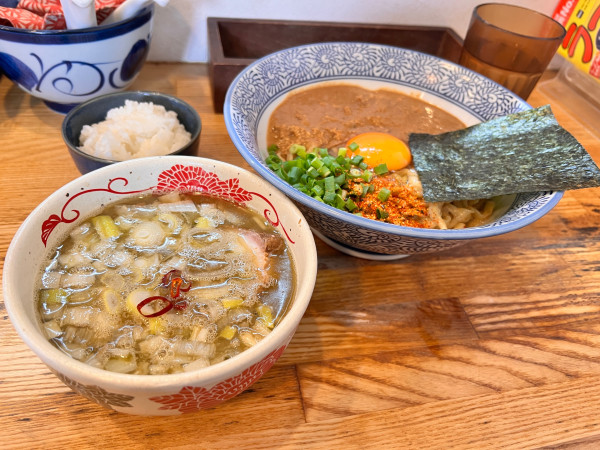 「【限定】牡蠣味噌かま玉つけそば」@中華そば専門 とんちぼの写真