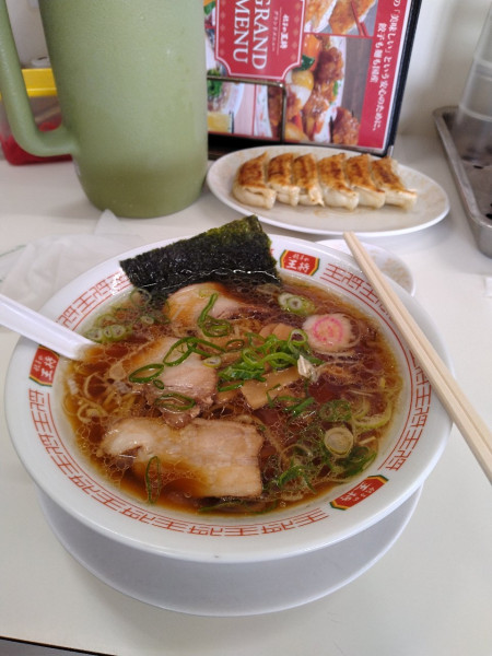 「中華そば」@餃子の王将 豊川南大通店の写真