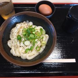 釜バターうどん小530円