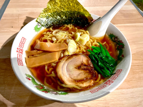 「醤油ラーメン（800円）」@屋台ラーメン桜の写真