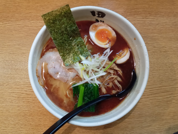 「本家田ぶしらーめん＋味玉」@麺処 田ぶし 横浜店の写真