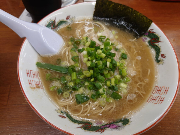 「ラーメン」@しぇからしか 東灘店の写真