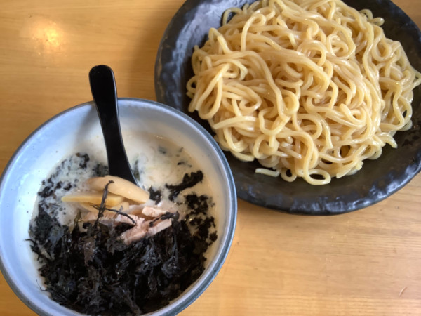 「塩つけ麺　中盛　➕岩海苔」@つけ麺 ががちゃい 中山店の写真