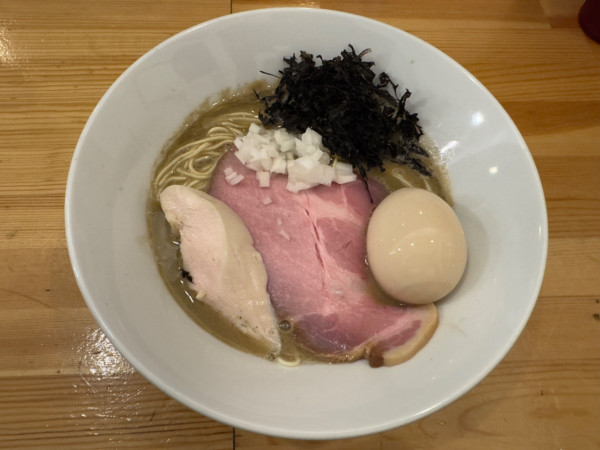 「濃厚煮干らーめん＋味玉」@煮干らーめん 川むらの写真