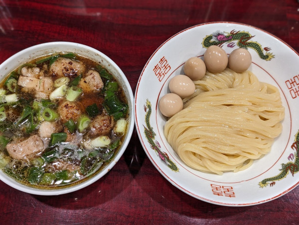 「本日限定豚醤油つけ麺」@中華そば 辻の写真