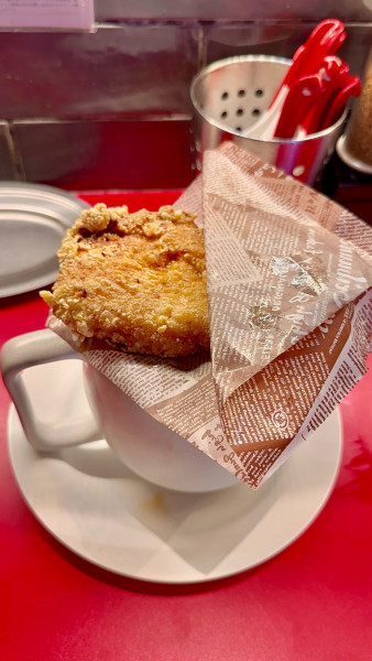 「マーラースパイシーライスヌードル ダージーパイ乗せ」@Ramen Deniroの写真