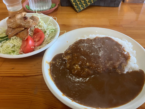 「とんてきカレー1000円」@カリームの写真