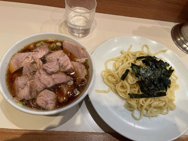 「チャーシューざるらあめん1350円」@らぁめん ほりうち 本店の写真