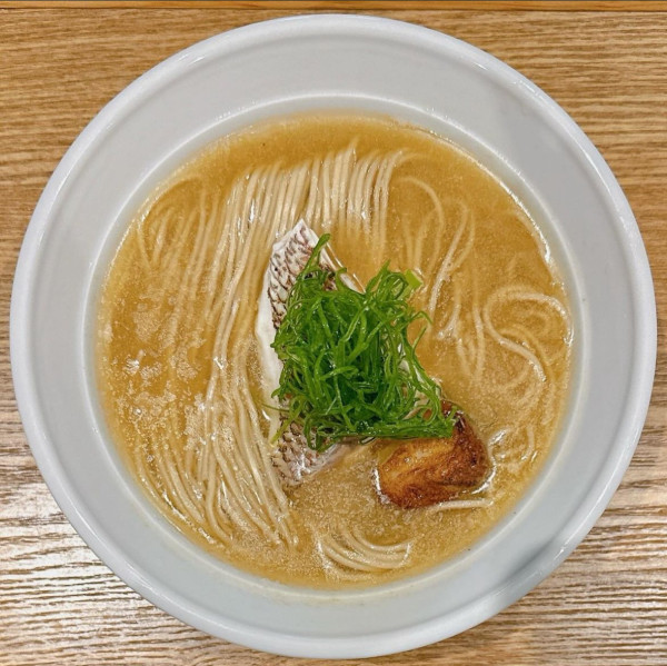 「焼津鮮魚の塩そば」@柴崎亭の写真