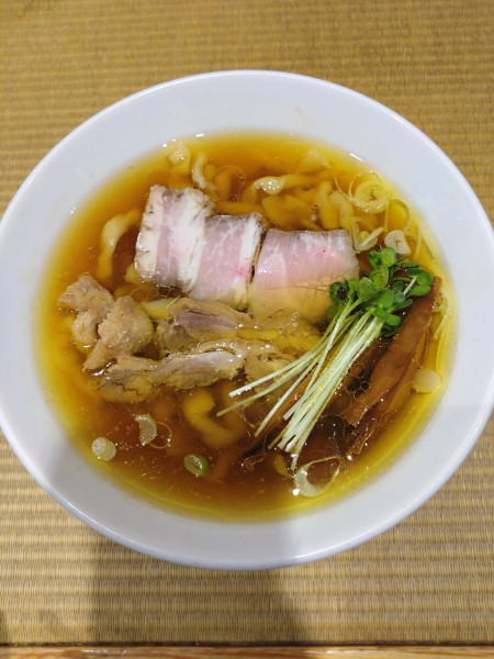 「親鶏中華そば（極太麺）」@手打 親鶏中華そば 綾川の写真