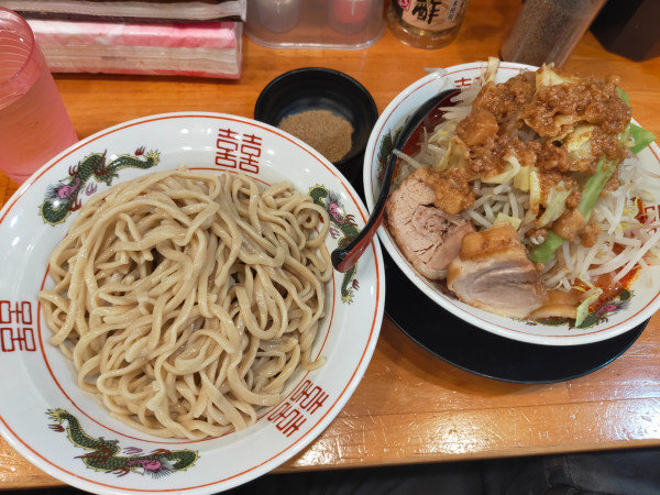 「大つけ麺」@らーめんぶっ豚 八王子店の写真