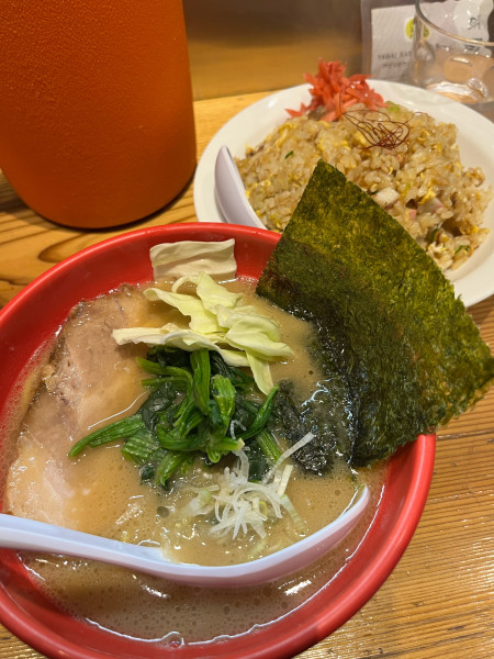 「ヤバイラーメン➕オラオラチャーハン」@圭一屋 本店の写真