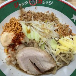 まぜそば　790円　ニンニク以外全マシ