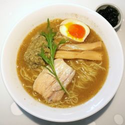 (限定) いしりラーメン 1100円＋あおさ 100円