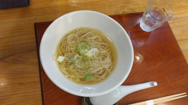 「旨味鶏だし　かけ　塩」@生粋 花のれんの写真