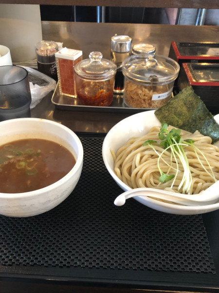 「つけ麺　大盛り」@ブラウンの写真
