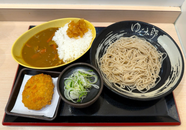 「朝セット・カレー(480円)+コロッケ(クーポン)」@ゆで太郎 新川1丁目店の写真