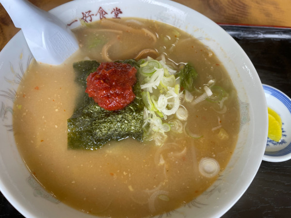 「辛みそラーメン850円」@一好食堂の写真