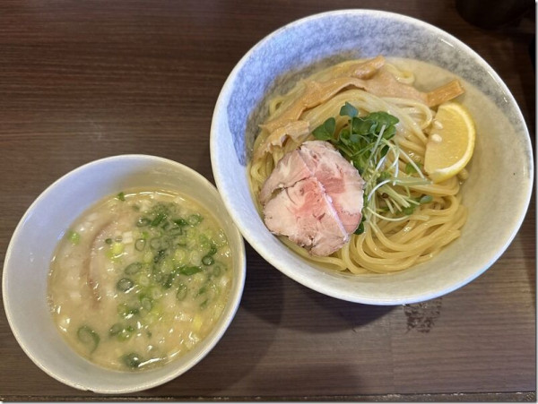 KWTM 昆布水つけ麺(塩:1000円)