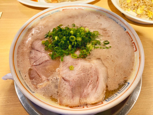 「ラーメン バリカタ」@三代目 博多 だるま アクアシティお台場店の写真