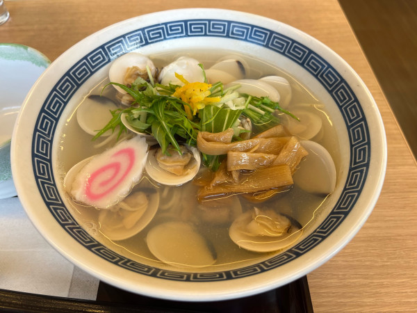 「【限定】はまぐりラーメン 850円」@山田うどん食堂 東久留米南店の写真