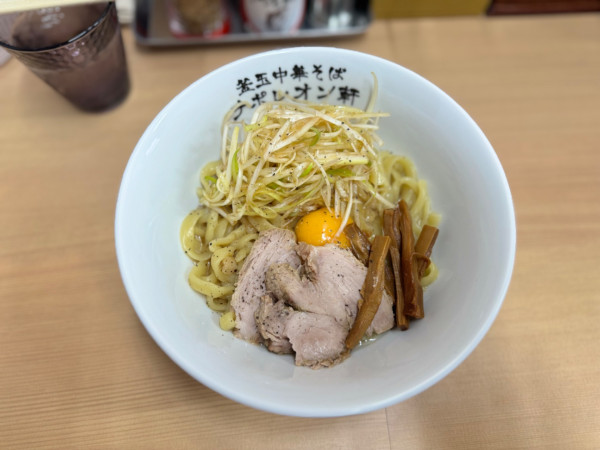 「リッチ釜玉中華そば(小)740円(税込)」@釜玉中華そば ナポレオン軒 祖師ヶ谷大蔵店の写真