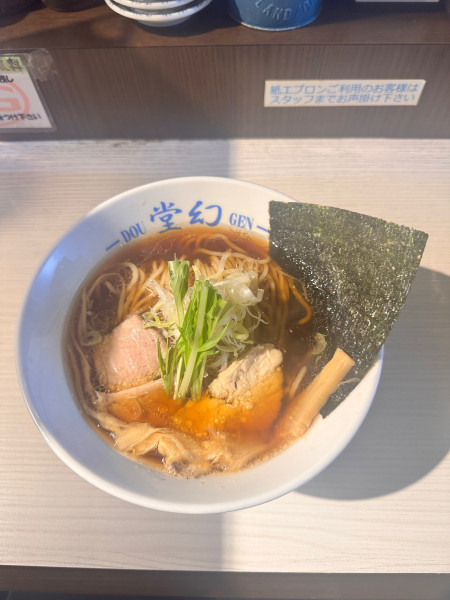 「木桶生醤油そば」@麺や 堂幻の写真