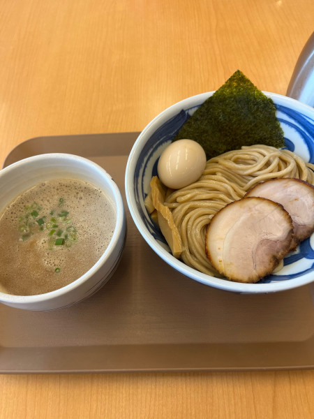 「濃厚鶏白湯つけ麺　1000円　味玉100円」@鶏’s麺処  諭吉の写真