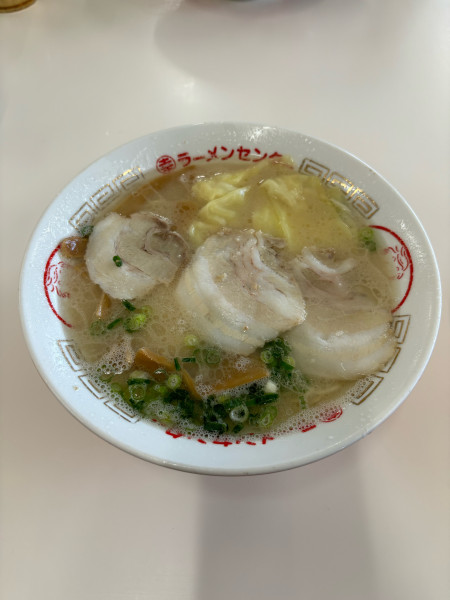 「ワンタンメン」@丸幸ラーメンセンター 基山店の写真