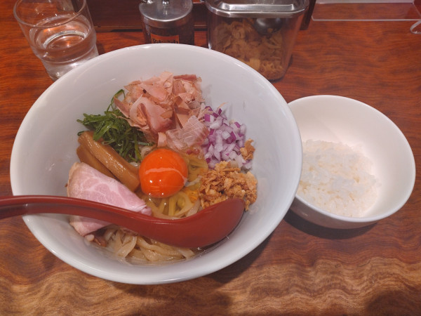 「油そば￥950+追い飯￥100-」@三馬路 東京店の写真