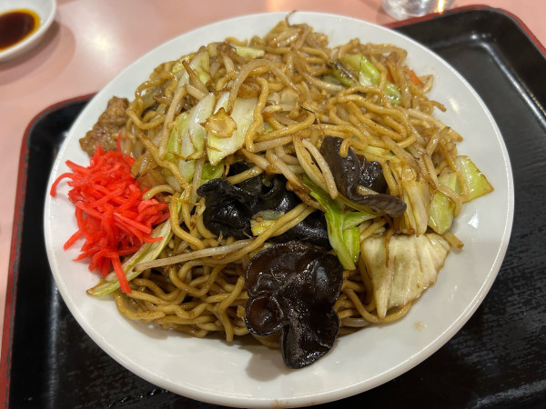「やきそば900円」@ラーメン 寿園の写真