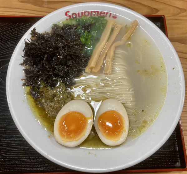 「牡蠣塩らぁ麺 味玉入り」@Soupmenの写真