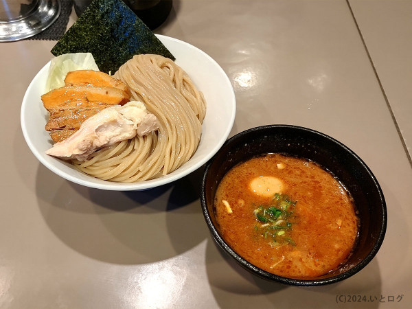 「海老つけめん肉増（麺大盛り＋味玉）」@つけ麺 五ノ神製作所の写真