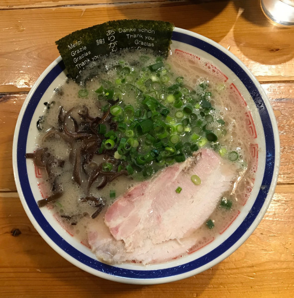 「ラーメンとごはん」@博多長浜らーめん 田中商店の写真
