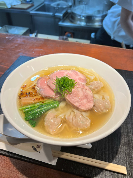 「ちゃーしゅーわんたん麺 塩」@らーめん 鉢ノ葦葉の写真