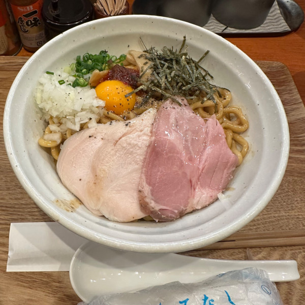 「まぜそば　麺増し　¥1,200」@千日紅の写真