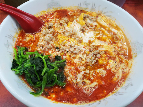 「上大岡西たんたたん中辛９００円」@らーめん ドラごんちの写真