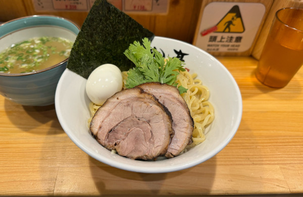 「本丸塩つけ麺 ¥1200」@横濱 本丸亭 新橋店の写真