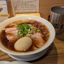 特製熟成醤油の生姜中華そば