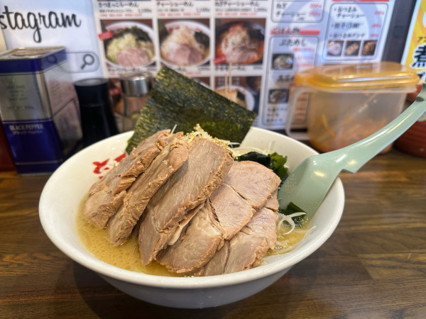 「ねぎチャーシューめん」@さつまっこ MEGAドンキホーテ大森山王店の写真